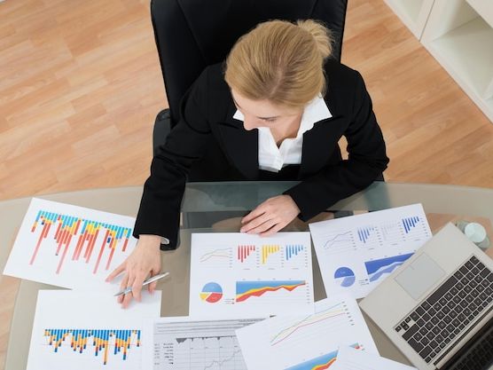 Ryzyko i zarządzanie kapitałem w inwestycjach finansowych – klucz do sukcesu na rynku